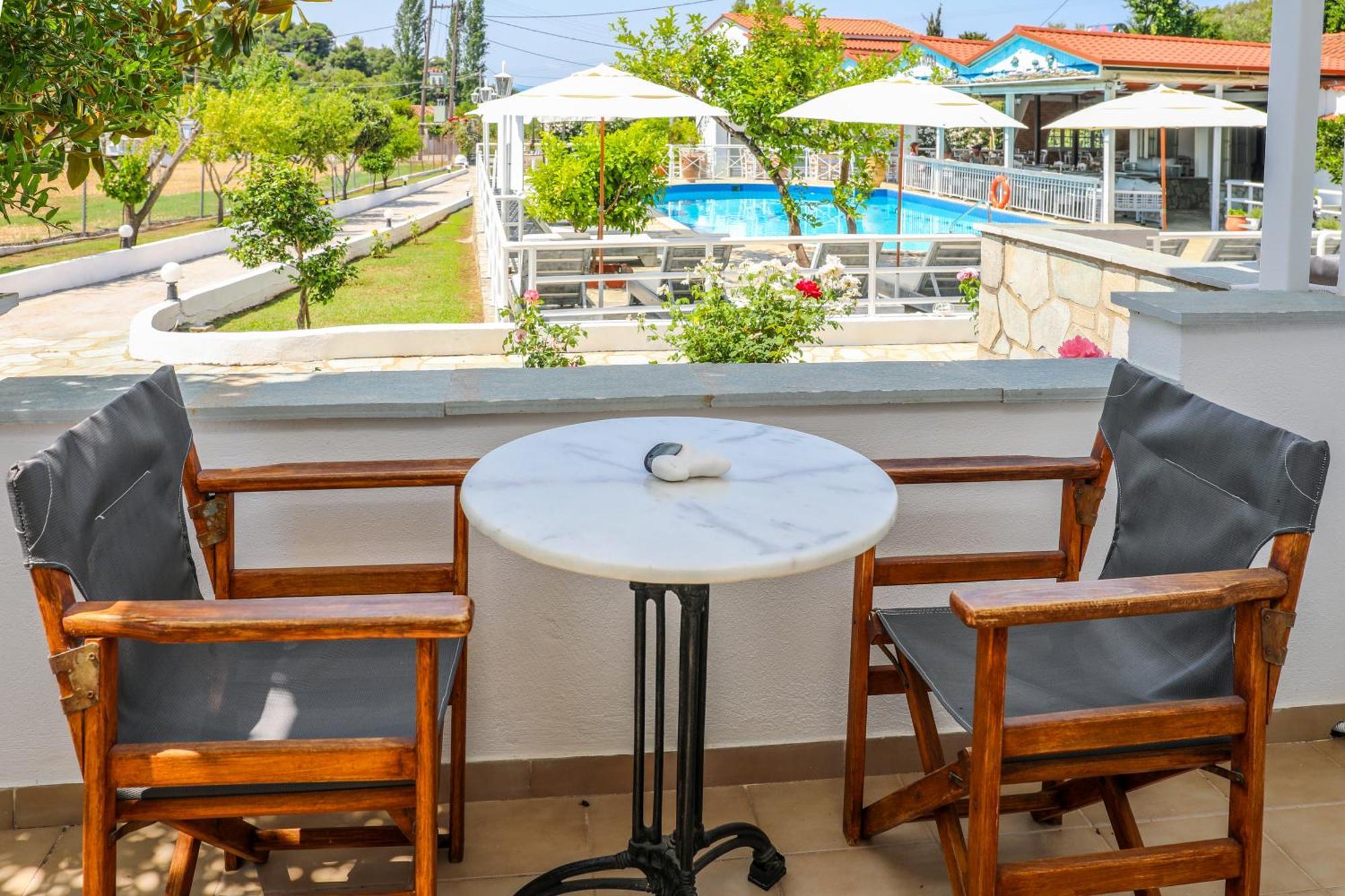 Villa Rosa Troulos Luaran gambar